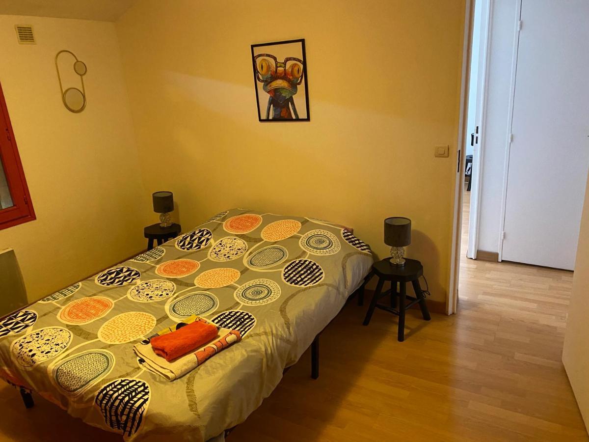 Chambre Privee Dammarie Les Lys Hotel Ngoại thất bức ảnh